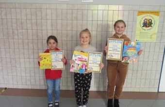 Laureatki konkursu recytatorsko – aktorskiego „Wiersze Wieslawa Drabika”