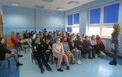 Uczniowie klas VI - VIII poddczas spotkanie z kuratorem