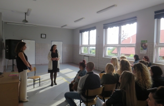 Spotkanie z rodzicami dzieci z oddzilu przedszkolnego oraz uczniow klas I-VIII (1)