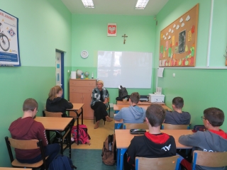 Uczniowie SP w Milaczewie podczas warsztatow profilaktycznych (9)