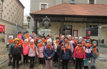 Uczniowie klas mlodszych podczas wycieczki do Poznania w ramach programu Poznaj Polske  (23)
