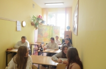 Uczniowie klasy VIII podczas warsztatow (2)