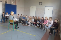 Udzial uczniow klasy I w kampanii Mala ksiazka- wielki czlowiek (6)