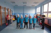 Udzial uczniow SP w Milaczewie w akcji Dzien Postaci z Bajek (11)