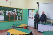Spotkanie uczniow SP w Milaczewie z policjantami (3)