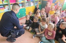 Spotkanie uczniow SP w Milaczewie z policjantami (5)