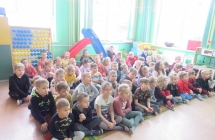 Spotkanie uczniow SP w Milaczewie z policjantami (2)