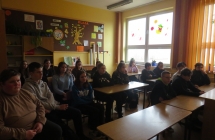 Uczniowie klasy 7 i 8 SP w Milaczewie podczas warsztatow profilaktycznych (2)