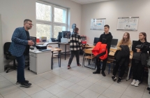 Uczniowie klasy VIII SP w Milaczewie podczas Wieczoru Nauki w ZSR CKP Kaczki Srednie (29)