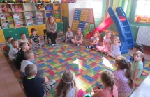 Uczniowie SP w Milaczewie podczas Dnia Glosego Czytania (5)
