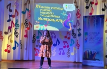 Uczniowie SP  w Milaczewie podczas XV Gminnego Przegladu Piosenki Dzieciecej i Mlodziezowej (2)