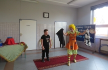 Uczniowie SP w Milaczewie podczas wystepu cyrkowego (10)