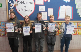 Zwyciezcy XXI Mistrzostw Gminy Malanow w Tenisie Stolowym