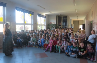 Uczniowie SP w Milaczewie podczas kwietniowej audycji muzycznej (3)