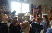 Uczniowie klas I-III SP w Milaczewie podczas wystawy Pasji w CKiBP w Malanowie (16)