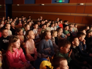 Udzial w spektaklu Krolowa Sniegu (3)