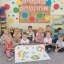 Sowki prezentuja swoja kropeczkowa prace