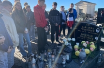 Uczniowie SP w Milaczewie - z wizyta na cmentarzu parafialnym (5)