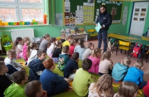 Spotkanie z policjantem- ferie (3)