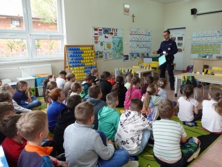 Spotkanie z policjantem SP Milaczew (3) (1)