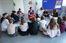 Udzial dzieci z oddzialu przedszkolnego oraz uczniow klas I-VIII SP w Milaczewie w Biciu R (1)