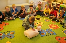 Udzial dzieci z oddzialu przedszkolnego oraz uczniow klas I-VIII SP w Milaczewie w Biciu R (9)